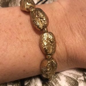 Gold coffee bean bracelet ☕️